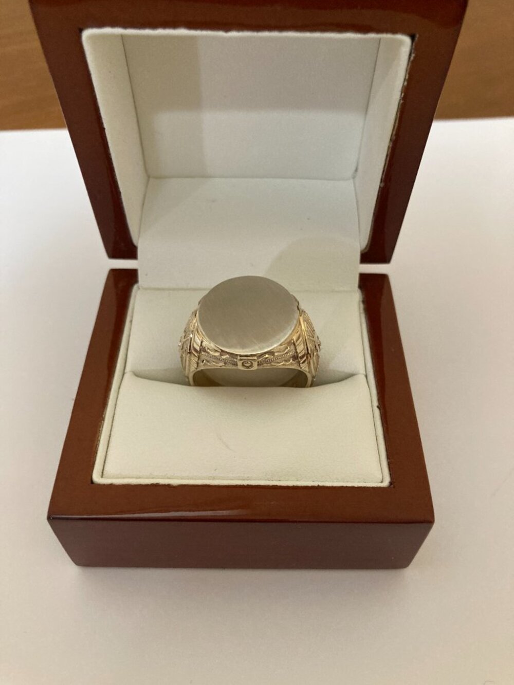 Men's Signet Ring Sie 12.25 Silver Accent Gold Plated - Picture 2 of 8